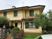 Villa bifamiliare in vendita a Martellago via Olmo, 55,...