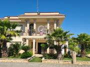 Villa bifamiliare in vendita a Martina Franca