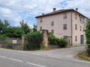 Villa bifamiliare in vendita a Maser via Caldretta