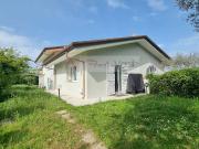 villa bifamiliare in vendita a Massa, Ronchi