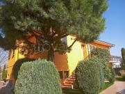 Villa bifamiliare in vendita a Sannazzaro de' Burgondi