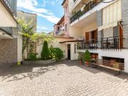 Villa bifamiliare in vendita a Moncalieri via Fratelli...