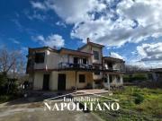 Villa bifamiliare in vendita a Nola via Vittorio Veneto