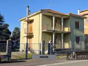 Villa bifamiliare in vendita a Novara, 6...