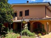 Villa bifamiliare in vendita a Palestrina via Colle del...