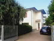 Villa bifamiliare in vendita a Pavia, Borgo Alto