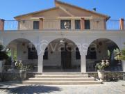 Villa bifamiliare in vendita a Pietraperzia