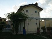 Villa bifamiliare in vendita a Pietrasanta
