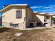 Villa bifamiliare in vendita a Pomezia