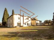 Villa bifamiliare in vendita a Pontassieve piazza...