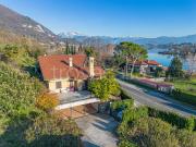 Villa bifamiliare in vendita a Pusiano via Zoli, 32