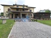 Villa bifamiliare in vendita a Ravenna vicolo Vecchio,...