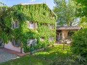 Villa bifamiliare in vendita a Reggio Emilia