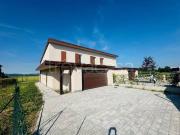 Villa bifamiliare in vendita a Reggio nell'Emilia...