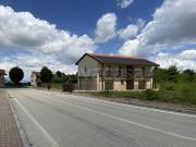 Villa bifamiliare in vendita a Riese Pio X via Valentino...