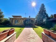 Villa bifamiliare in vendita a Roma, Morena