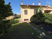 Villa bifamiliare in vendita a Roma via Montaguto, 47,...