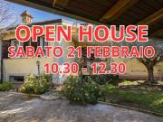 Villa bifamiliare in vendita a Roma via Montefalcione,...