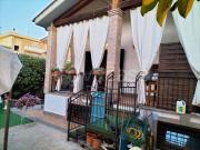 Villa bifamiliare in vendita a Roma via Pietro...