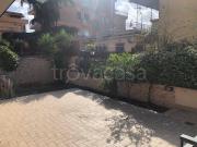 Villa bifamiliare in vendita a Roma via Regalbuto,...