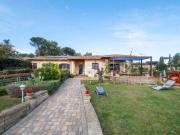 Villa bifamiliare in vendita a Roma via Trotula De...