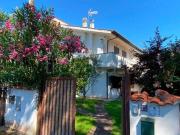 Villa bifamiliare in vendita a Sabaudia via Pegaso, 45,...