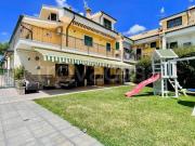 Villa bifamiliare in vendita a Sant'Angelo Romano...