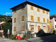 Villa bifamiliare in vendita a Serra Riccò via f.lli...