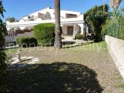 Villa bifamiliare in vendita a Siracusa, Arenella