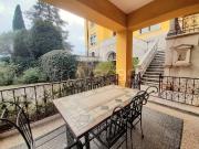 Villa bifamiliare in vendita a Sirmione