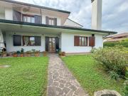 Villa bifamiliare in vendita a Stra
