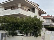 Villa bifamiliare in vendita a Taranto viale Europa,...