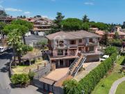 Villa bifamiliare in vendita a Trecastagni