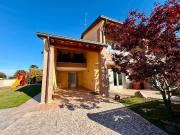 Villa bifamiliare in vendita a Trevignano via Piavesella, 23