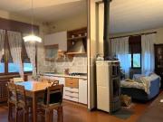 Villa bifamiliare in vendita a Treviso, San Pelaio