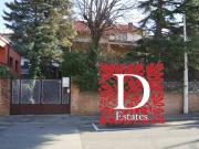 Villa bifamiliare in vendita a Trieste via Umberto...