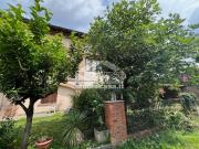 Villa bifamiliare in vendita a Vailate via Marconi