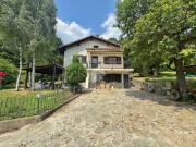 Villa bifamiliare in vendita a Val della Torre via...