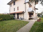 Villa bifamiliare in vendita a Valeggio sul Mincio via...