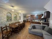 Villa bifamiliare in vendita a Valmadrera