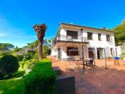 Villa bifamiliare in vendita a Varazze via dei Pini...