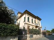 Villa bifamiliare in vendita a Venezia via Andrea Costa,...