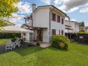 Villa bifamiliare in vendita a Venezia via Olmo,...