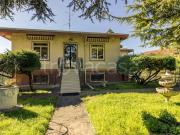 Villa bifamiliare in vendita a Verona via Belvedere, 9,...