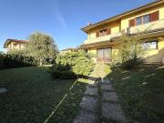 Villa bifamiliare in vendita a Zanica