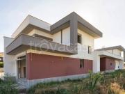 Villa bifamiliare in vendita ad Anzio, Anzio Due