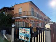 Villa bifamiliare in vendita ad Aprilia via dei Larici,...