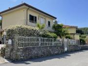 Villa bifamiliare in vendita ad Arcola