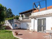 Villa bifamiliare in vendita ad Ardea via delle...