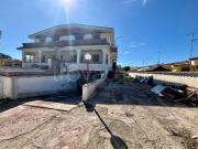 Villa bifamiliare in vendita ad Ardea via Murano, Nuova...